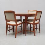 1352 4420 DINING ROOM SET